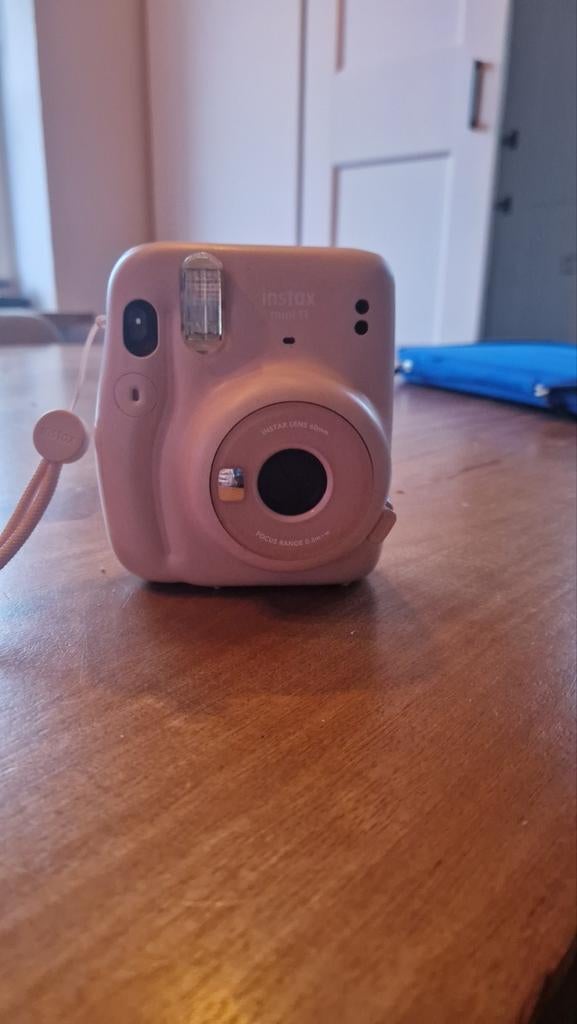 Instax Mini 11 Roze Instant Camera met 10 Gratis Foto's, Ophalen