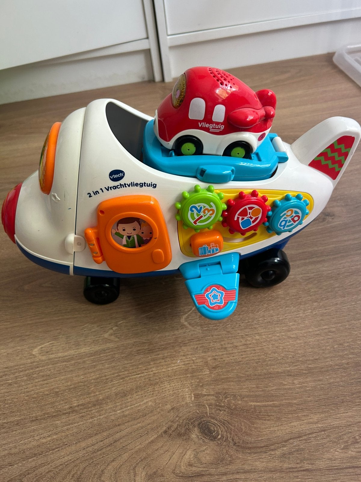 Vtech 2 in 1 vrachtvliegtuig, Kinderen en Baby's, Speelgoed | Vtech, Ophalen of Verzenden, Zo goed als nieuw, 6 maanden tot 2 jaar