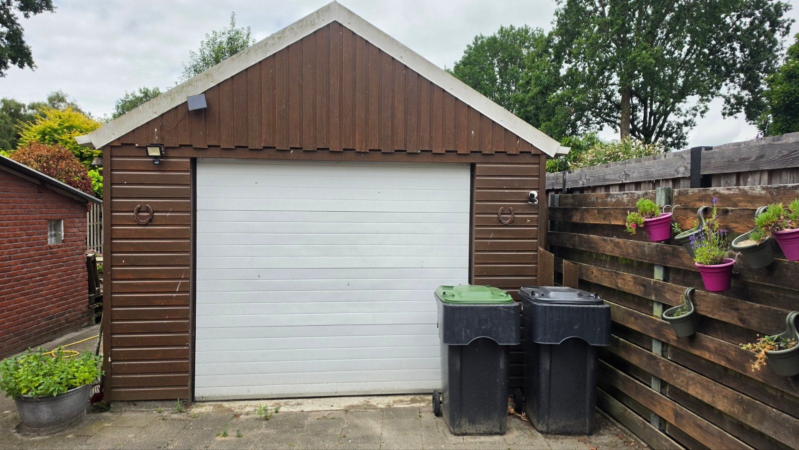 Houten tuinschuur garage  incl electrische roldeur, Ophalen, Gebruikt, Hout, Overige typen