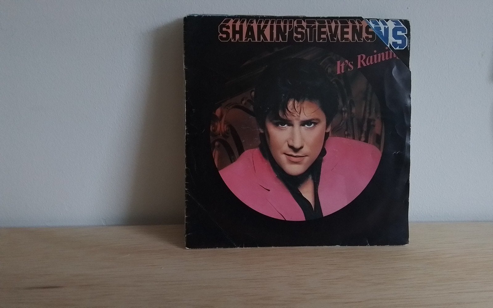 Shakin Stevens - it,s raining, Ophalen of Verzenden, Gebruikt, Pop