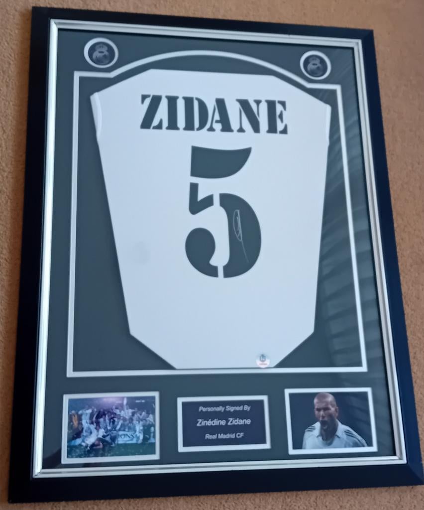 Ingelijst Zidane shirt met COA, Sport en Fitness, Voetbal, Maat XL, Ophalen, Shirt