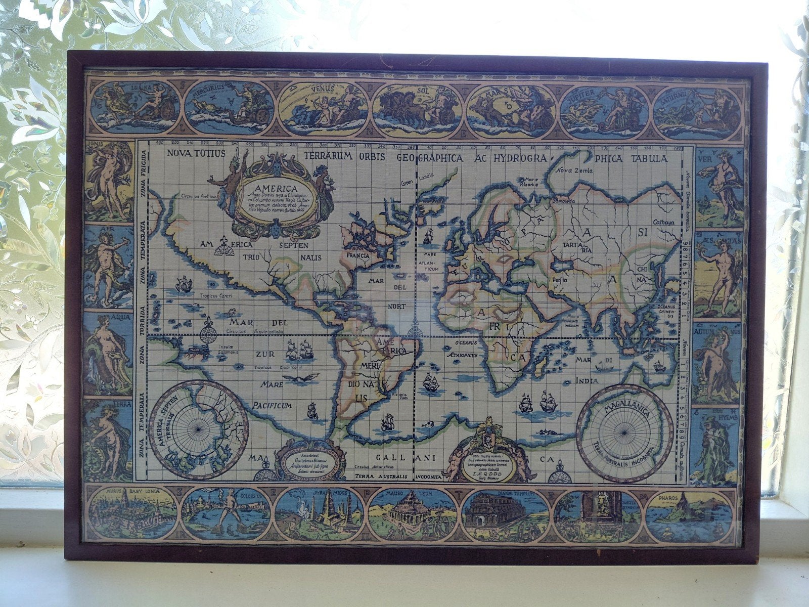 vintage schilderij wereldkaart, Ophalen