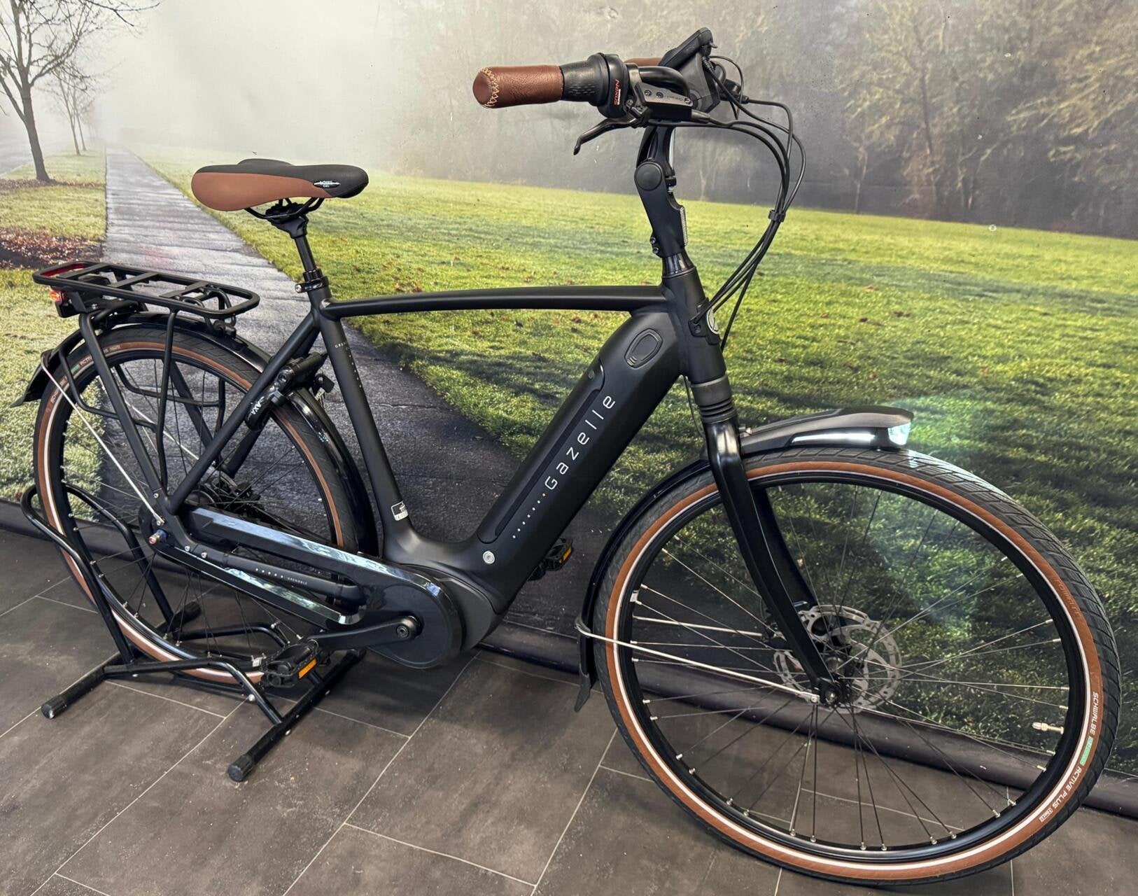 DEMO Gazelle Grenoble C8 HMB Elektrische Fiets – Bosch 500, Koninklijke Gazelle N.V., Zo goed als nieuw, 55 tot 59 cm, Gazelle