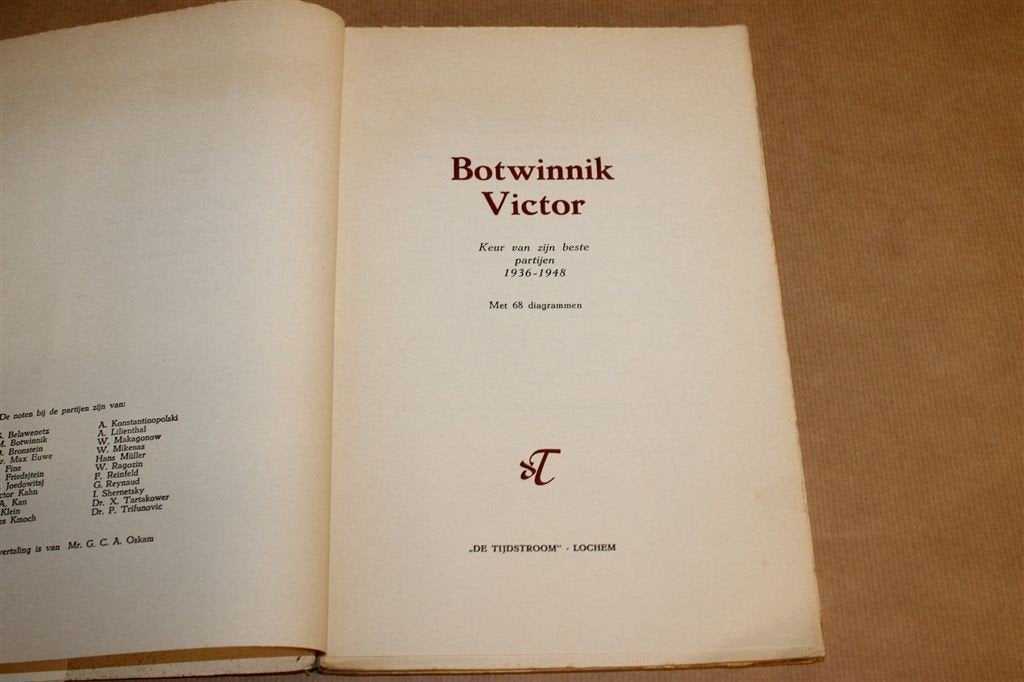 Botwinnik — Schaken, Keur Beste Partijen 1936-1948, Ophalen of Verzenden, Gelezen, Overige onderwerpen