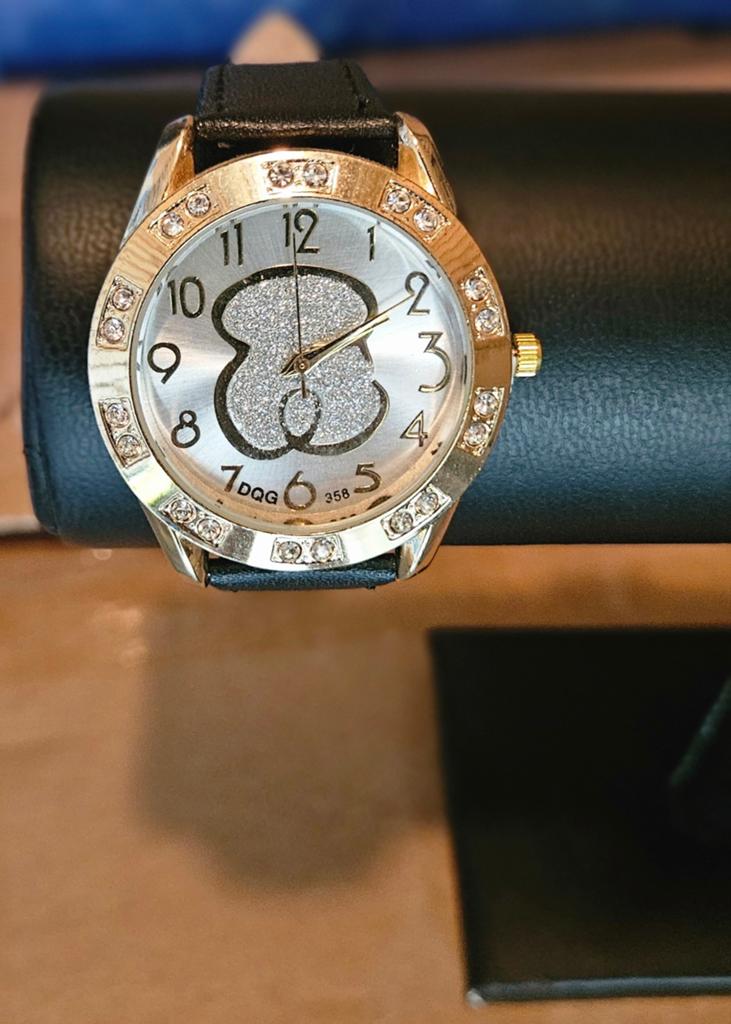 Gouden horloge met strass en leren bandje, Sieraden, Tassen en Uiterlijk, Horloges | Dames, Leer, Polshorloge, Nieuw, Ophalen of Verzenden