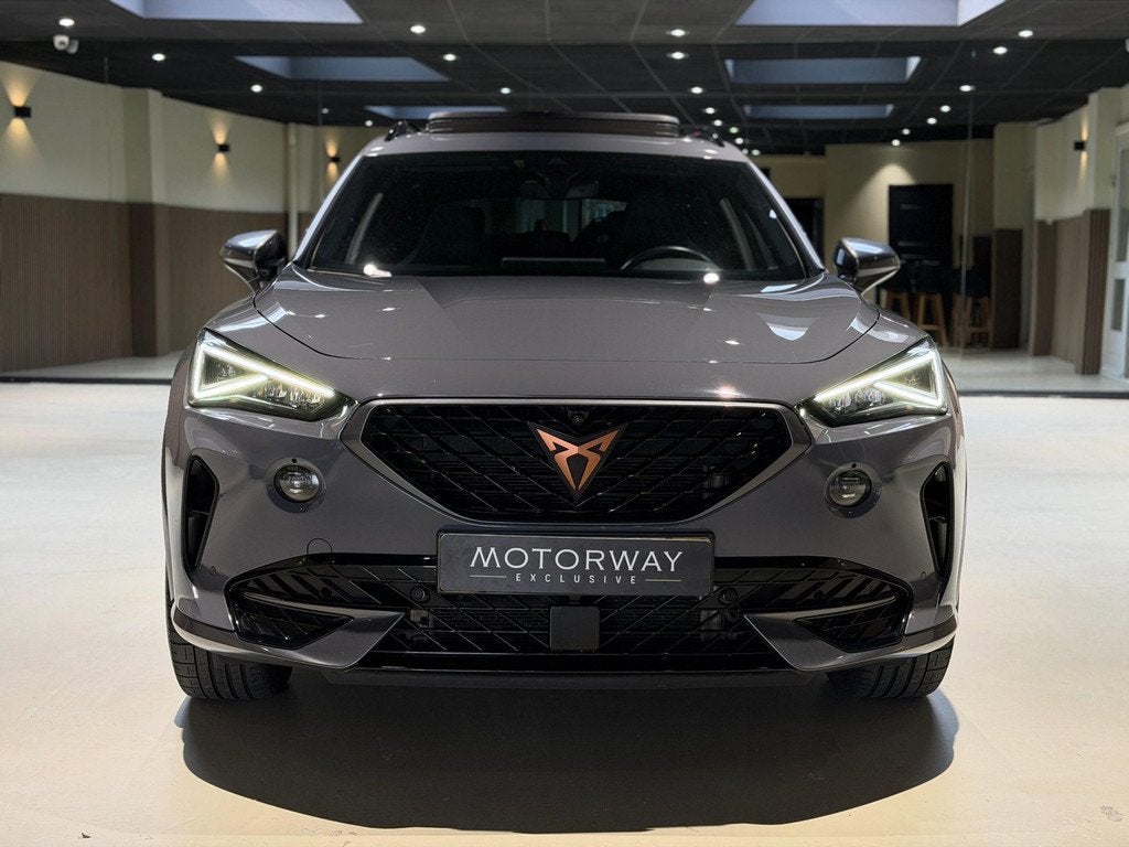 Cupra Formentor 1.4 e-Hybrid VZ Performance|Pano|360|Matrix|, Auto's, Cupra, Gebruikt, 4 cilinders, Hybride Elektrisch/Benzine