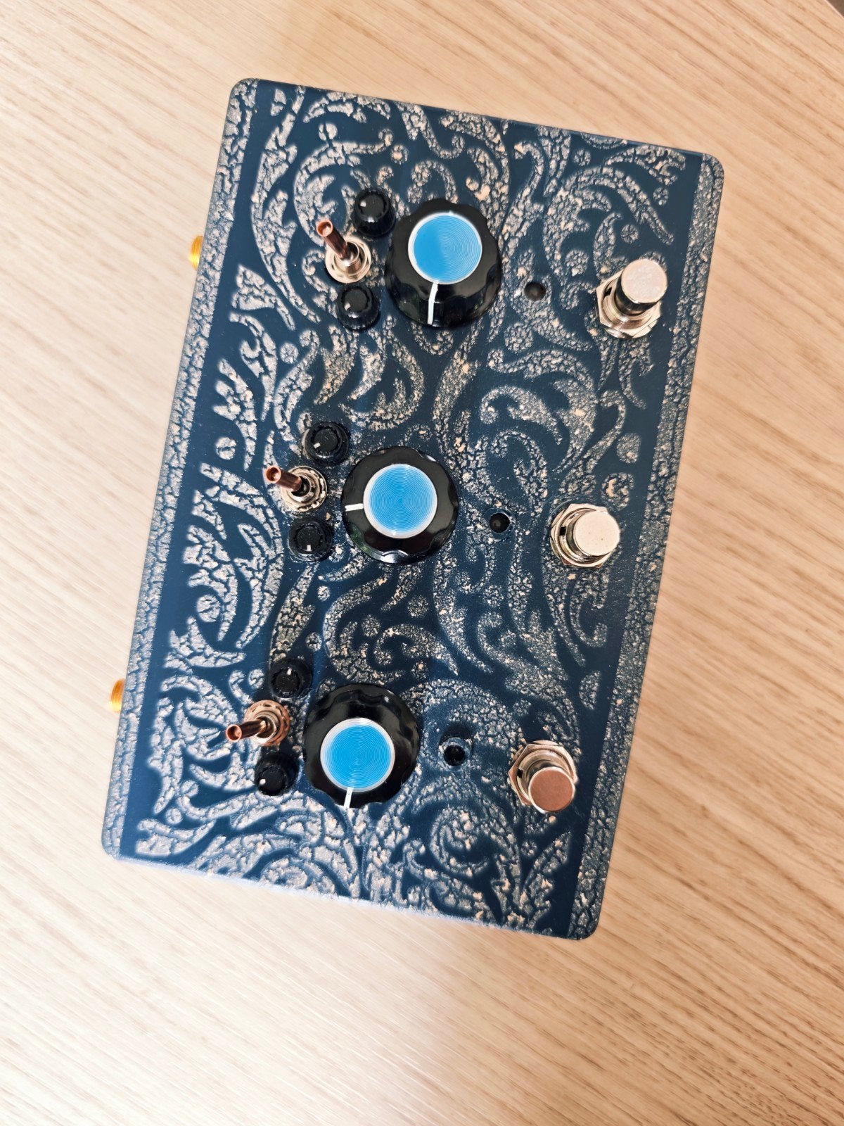 compressor en overdrive in een, Muziek en Instrumenten, Effecten, Ophalen of Verzenden, Compressor