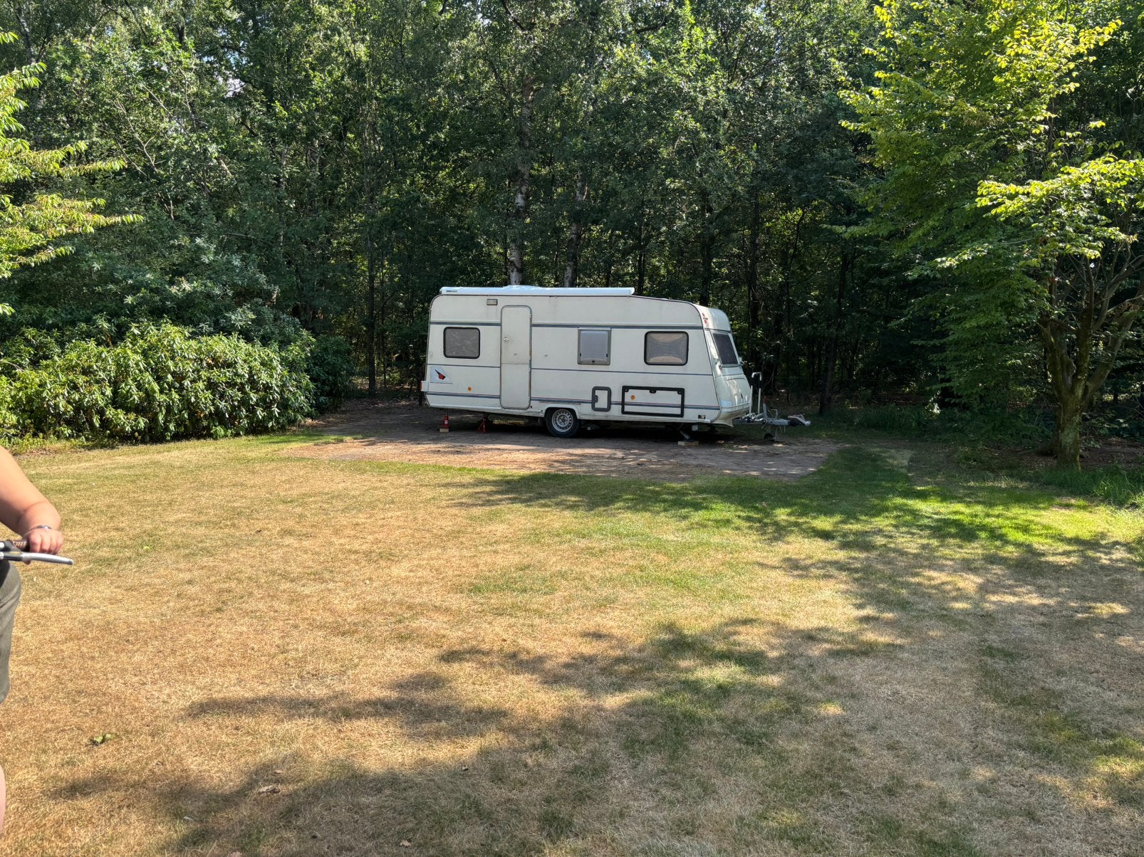 Te koop buerstner scala  caravan, Vast bed, Rondzit, Airco, Particulier