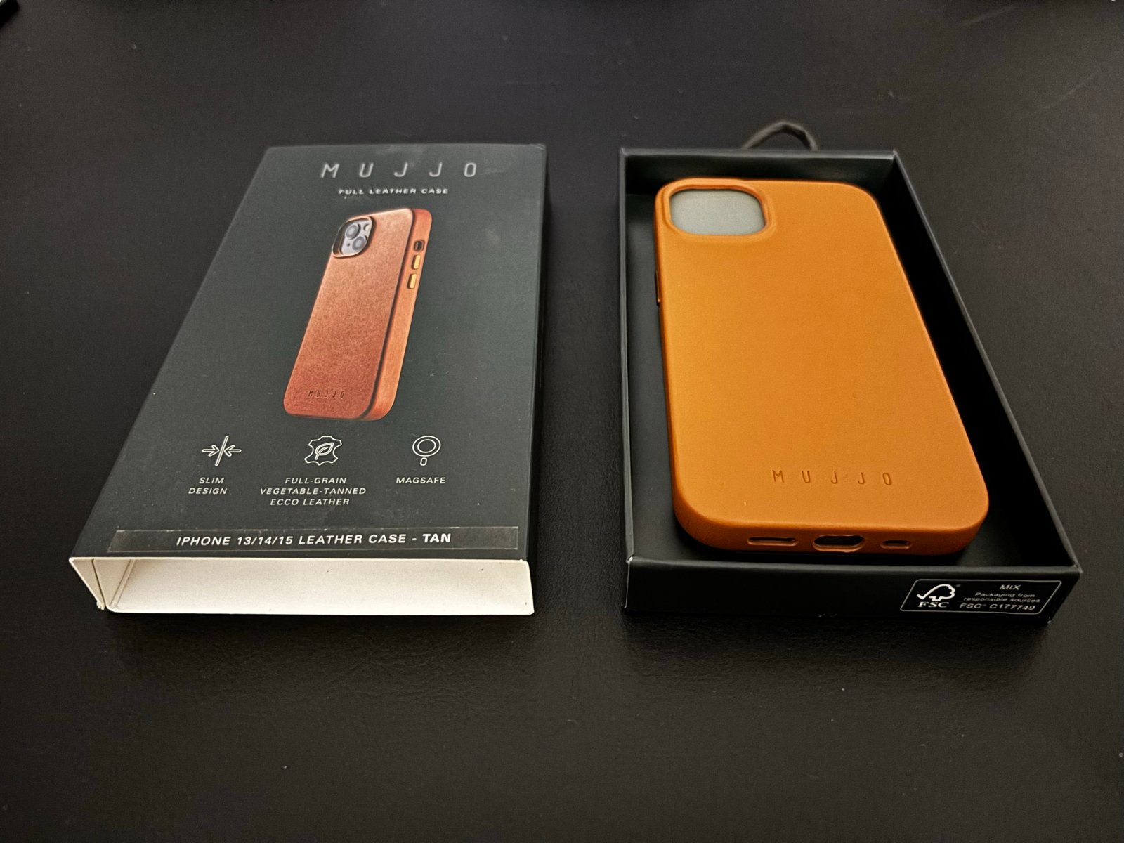 Mujjo Full Leather Case voor iPhone 13/14/15 - Tan, IPhone 13, MagSafe, Overige merken, Bruin