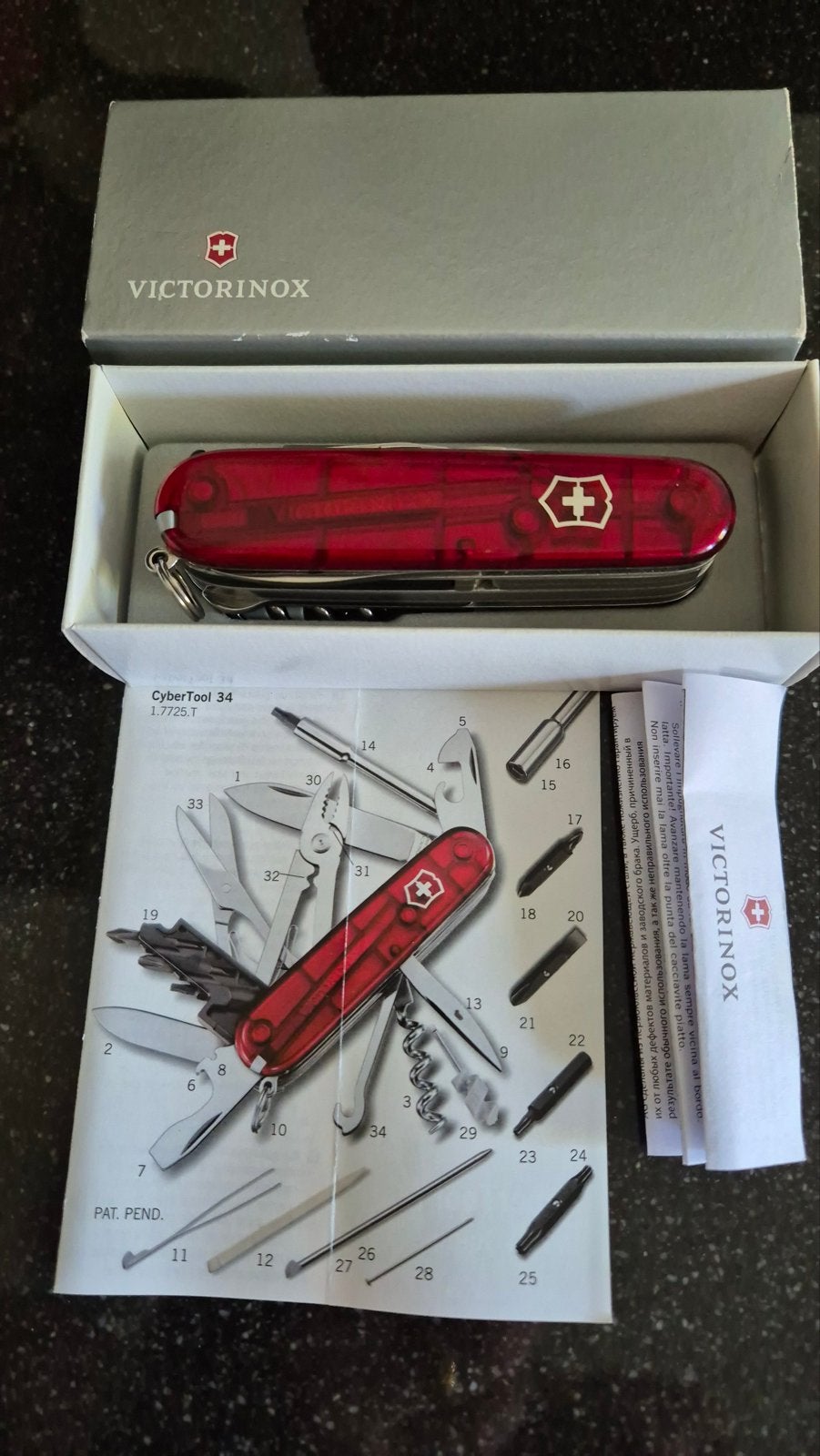 Victorinox CyberTool 34 Zwitsers Zakmes - Met originele Doos, Ophalen of Verzenden, Zo goed als nieuw, Multitool, Overige merken