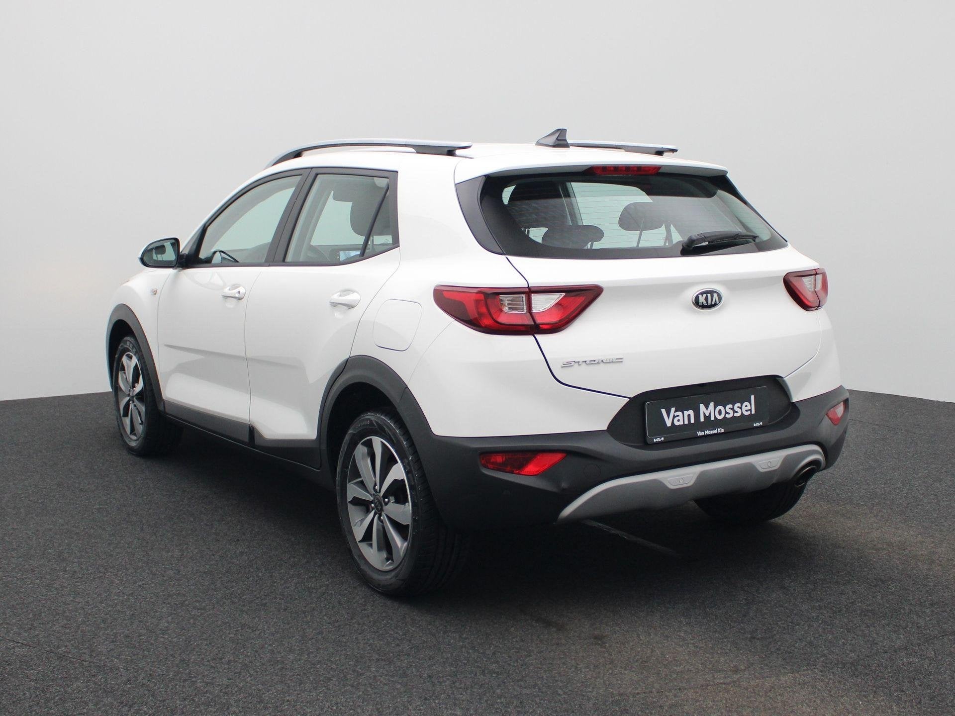 Kia Stonic 1.2 MPi Design Edition | Navi | 16'LMV | Cam | Cr, Auto's, Voorwielaandrijving, Gebruikt, Euro 6, 4 cilinders