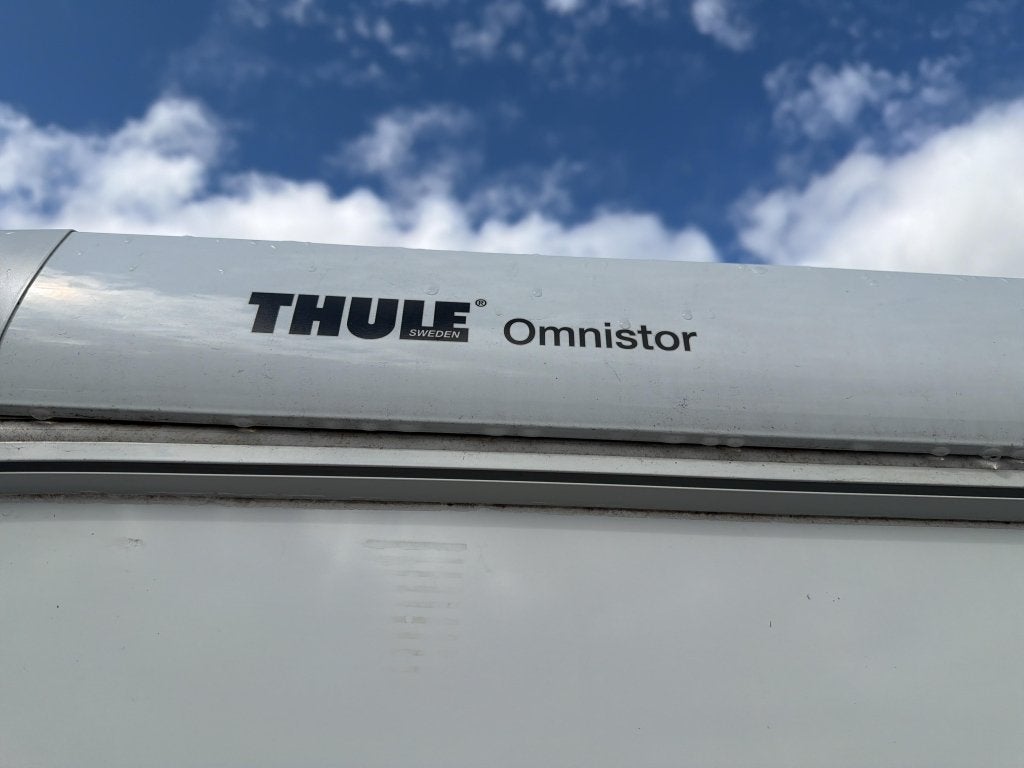 Elddis Xplore 304 Stapelbed, Luifel, Standaardzit, Elddis, Bedrijf