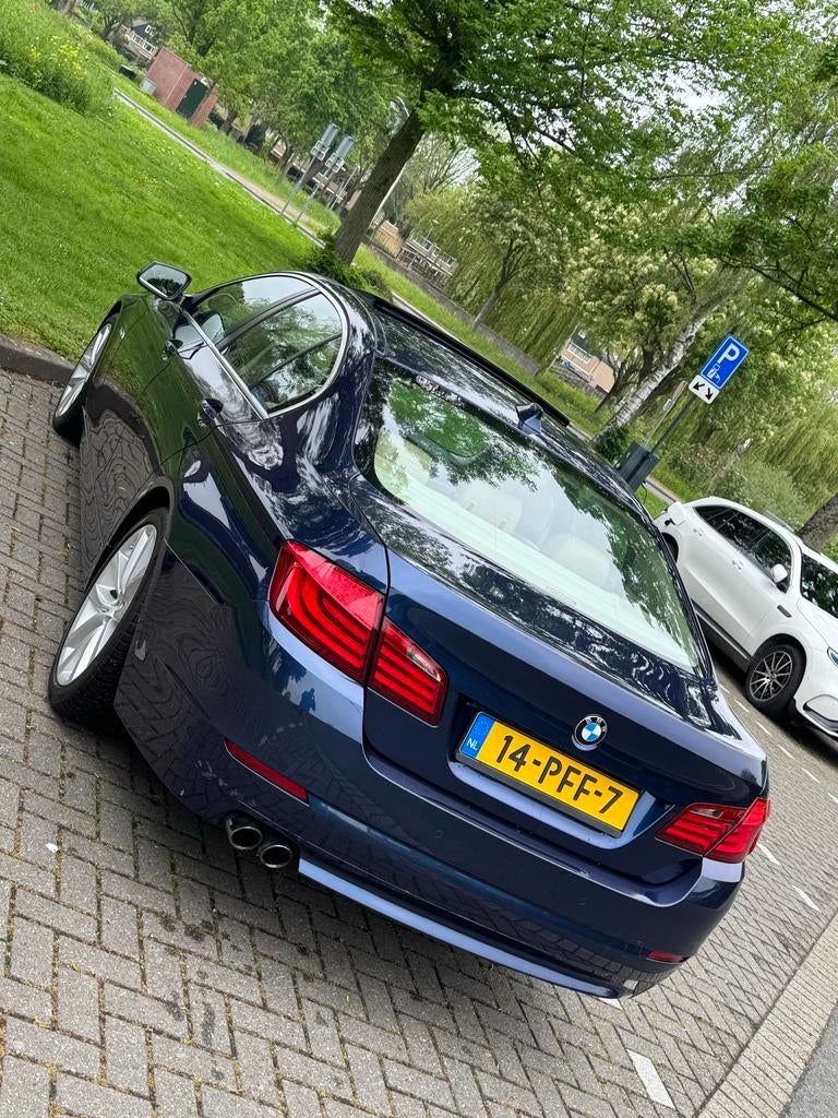 BMW 5-Serie 3.0 I 528 AUT 2011 Blauw, Elektronische parkeerrem, Achterwielaandrijving, Beige, Blauw