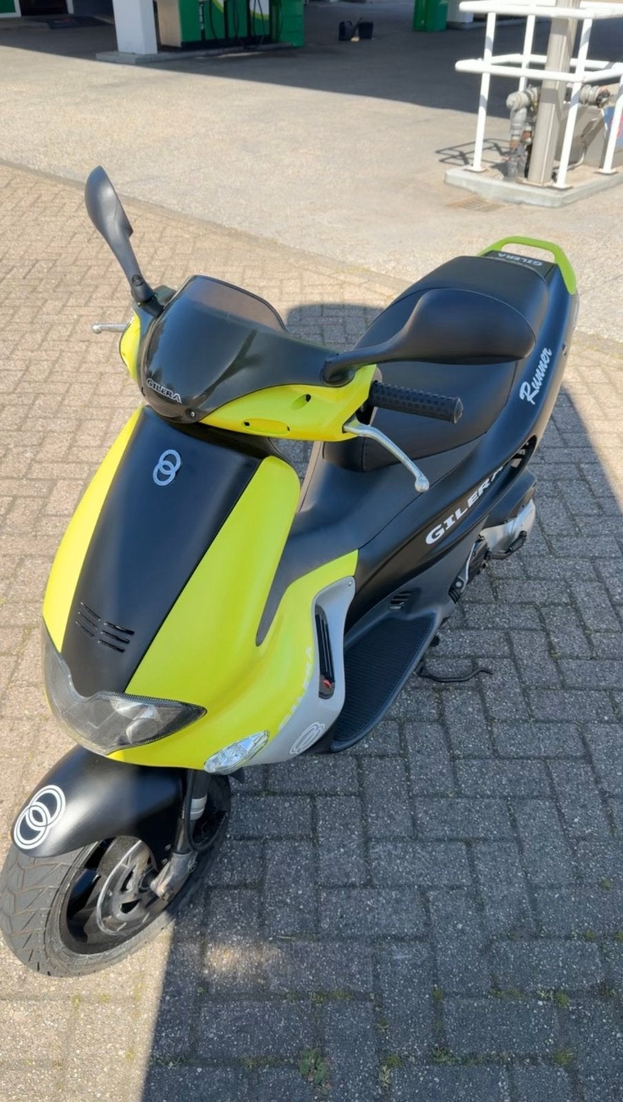 Flink aangepakte gilera runner sp dd 50cc brom, Ophalen, Tweetakt, Overige modellen, Maximaal 45 km/u