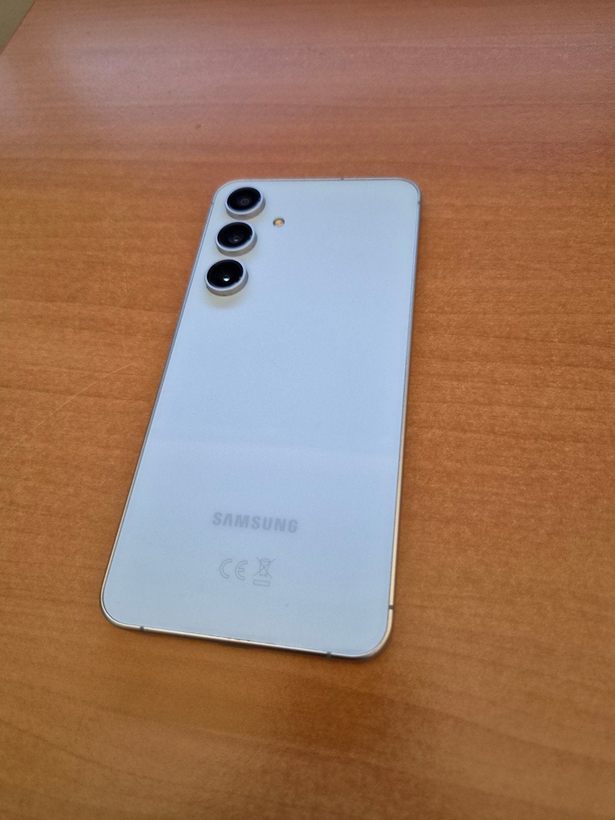 Samsung Galaxy S24 FE te koop!