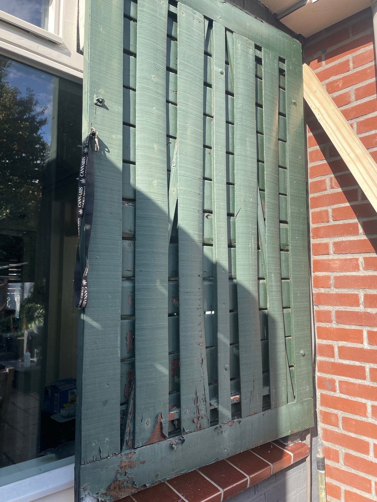Houten luiken (2 stuks) 140 x 84,5 cm, Ophalen, Gebruikt, 80 tot 100 cm, Overige typen