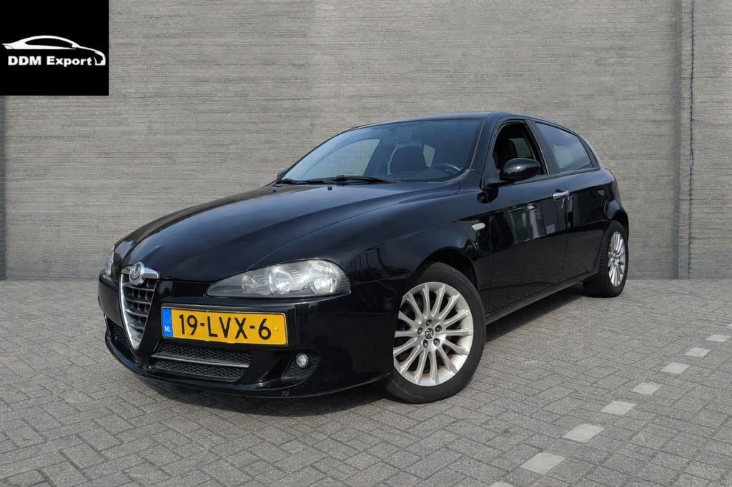 Alfa Romeo 147 1.9 JTD IMPRESSION (bj 2010), Auto's, Voorwielaandrijving, Gebruikt, 4 cilinders, 400 kg