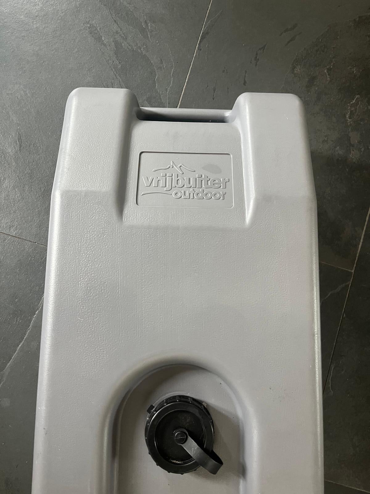 Vrijbuiter Outdoor Afvalwatertank met wielen, Ophalen of Verzenden, Gebruikt