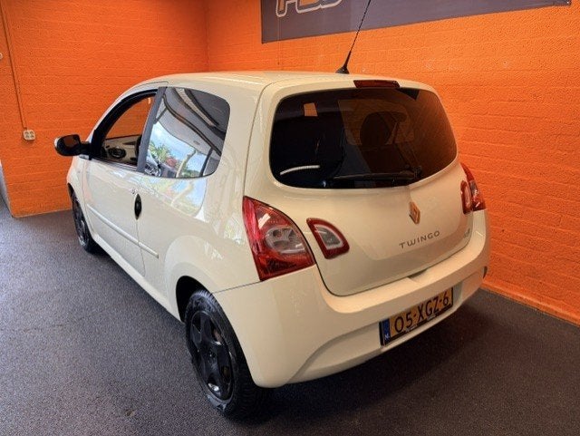 Renault Twingo 1.2 16V Dynamique / Airco / Cruise / APK 28-0, Auto's, Voorwielaandrijving, Gebruikt, Metallic lak, 4 cilinders