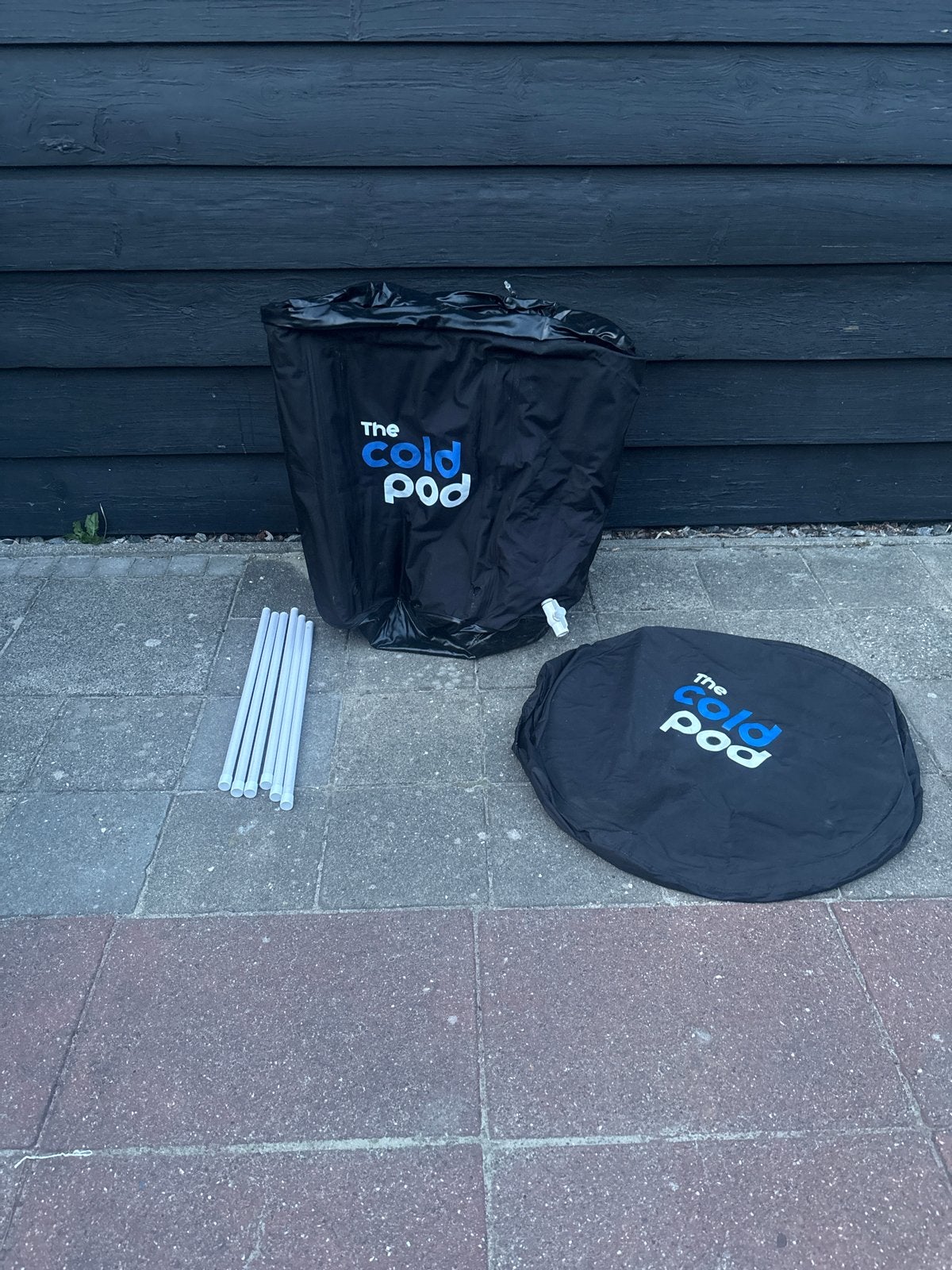 The Cold Pod - Draagbaar IJsbad voor Koudetherapie, Ophalen of Verzenden, Zo goed als nieuw, Afdekzeil, Vast