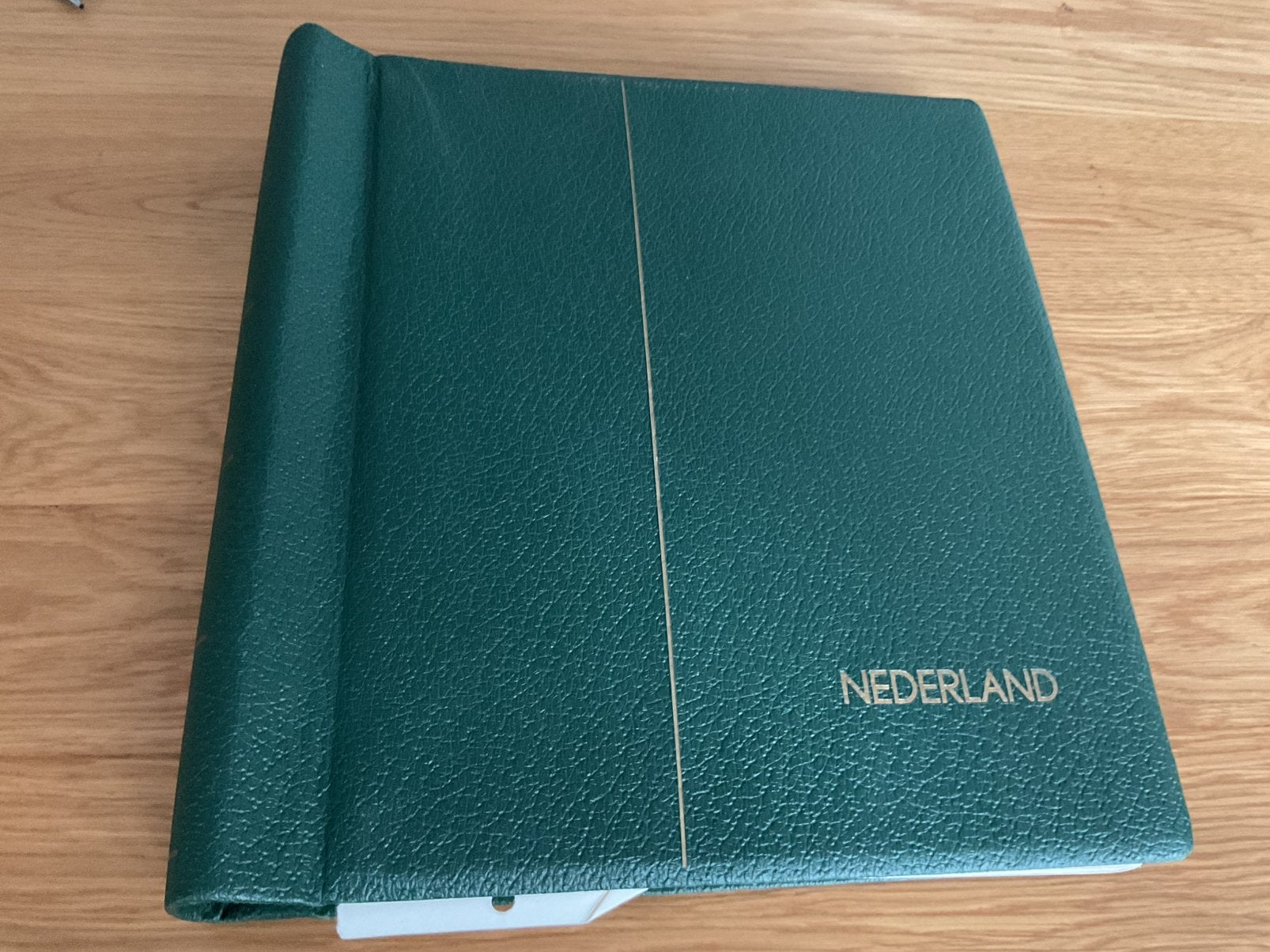 Verzameling Nederland 1960 tm 1975 postfris in Leuchtturm, Postzegels en Munten, Postzegels | Volle albums en Verzamelingen, Ophalen of Verzenden