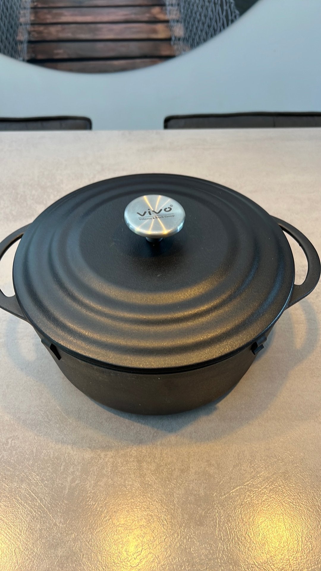 Vivo Villeroy & Boch gietijzeren pan 24 cm, Ophalen of Verzenden, Zo goed als nieuw, Gietijzer, Koekenpan of Braadpan