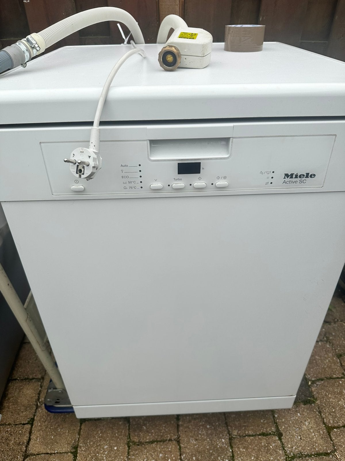Miele vaatwasser, Ophalen, Zo goed als nieuw, Minder dan 85 cm