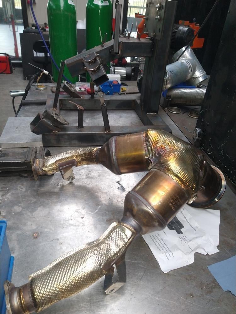 Audi A6 C8 en A7 C8 Downpipe orig uitlaat 55 TFSi, Ophalen, Gebruikt, Audi