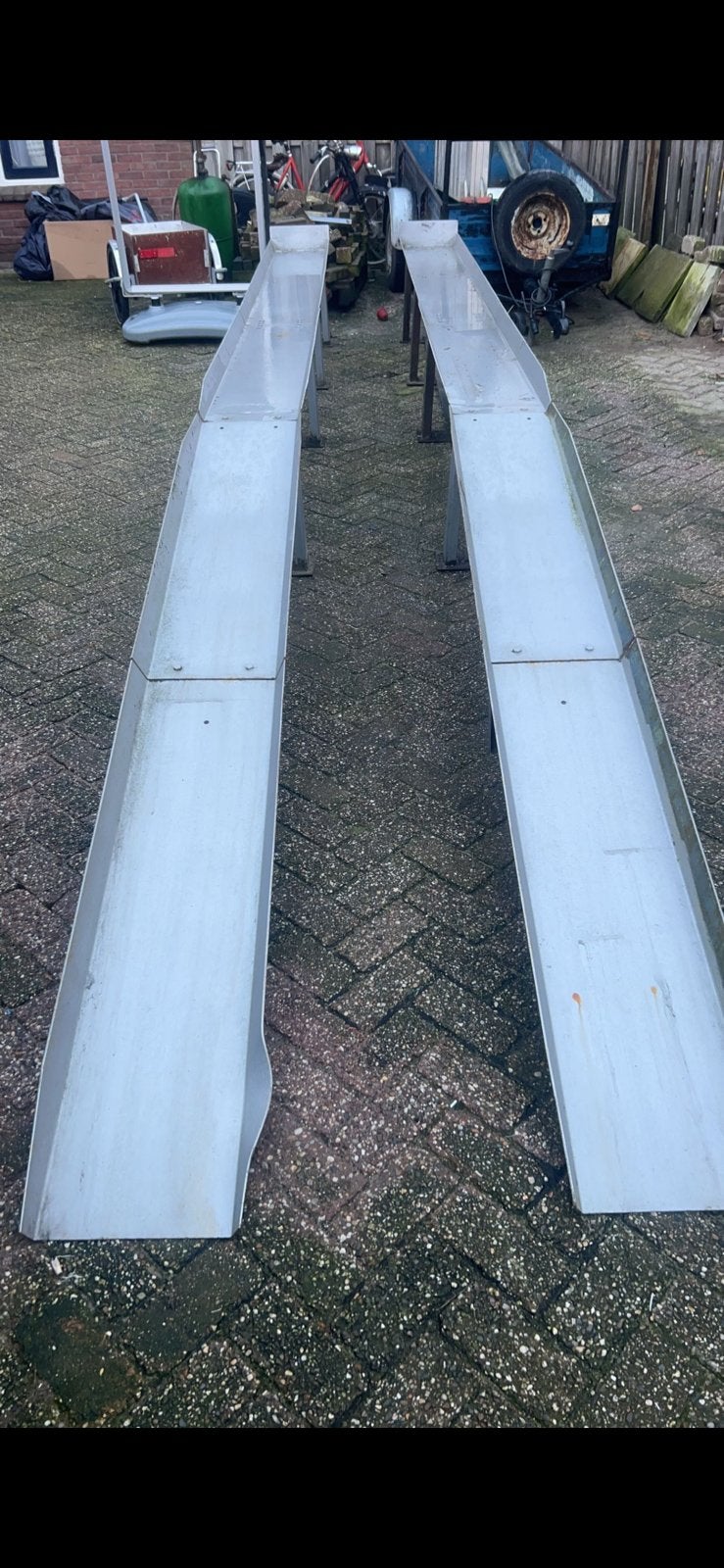 Auto oprij brug 4 delig zeer stevig, Ophalen, Zo goed als nieuw