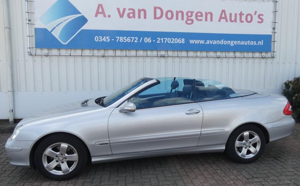 Mercedes-benz CLK-KLASSE 240 AVANTGARDE Automaat,Xenon,APK 2, Automaat, Gebruikt, Open dak, 2597 cc
