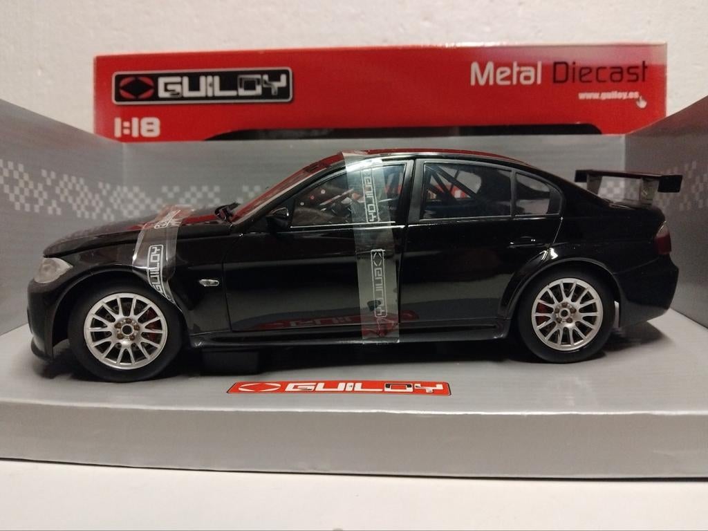 BMW 330 i sedan zwart Guiloy metal 1:18 KRD, Ophalen of Verzenden, Zo goed als nieuw, Auto, Overige merken