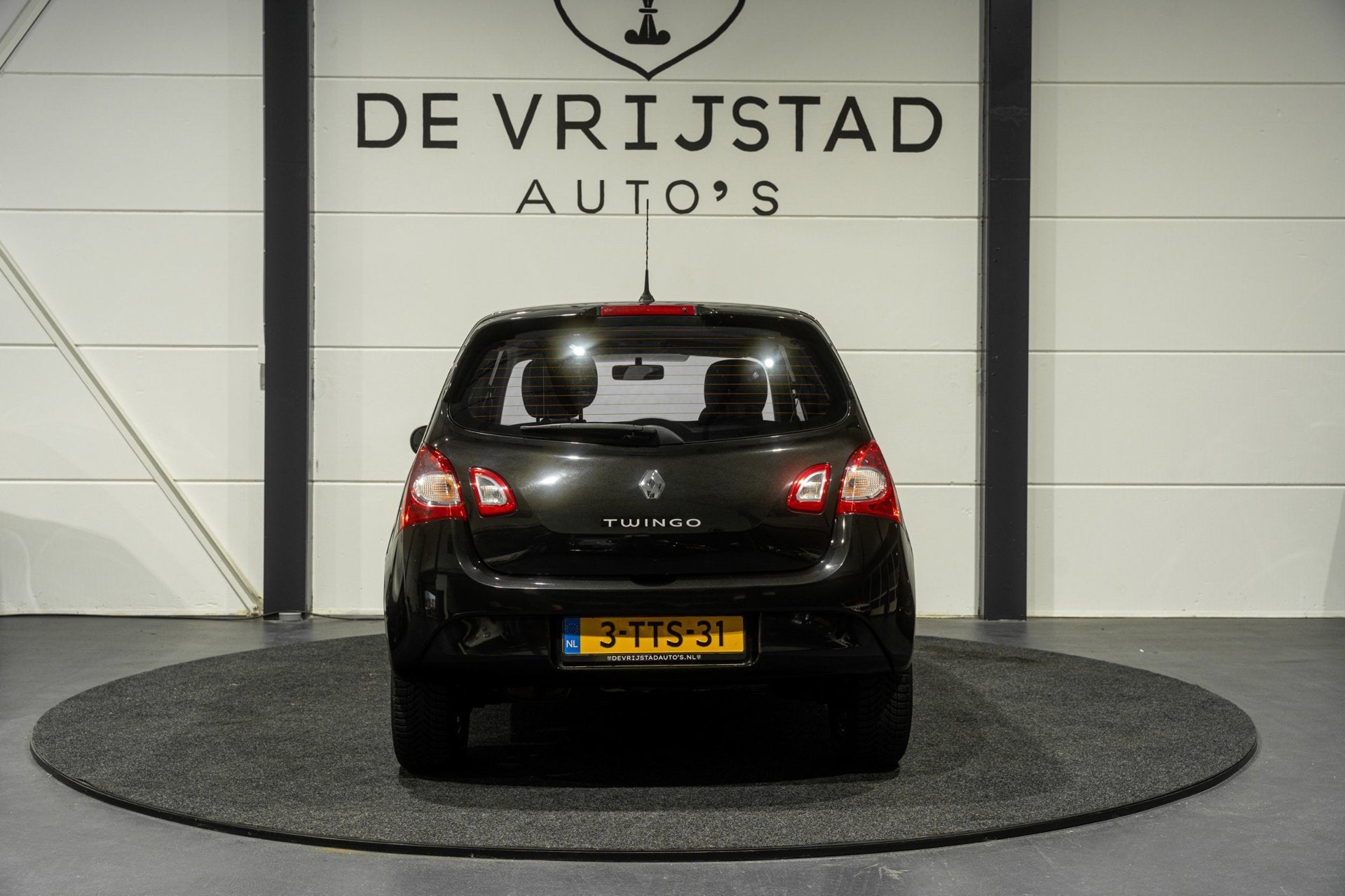 Renault Twingo 1.2 16V Parisienne, Voorwielaandrijving, Twingo, Gebruikt, 4 cilinders