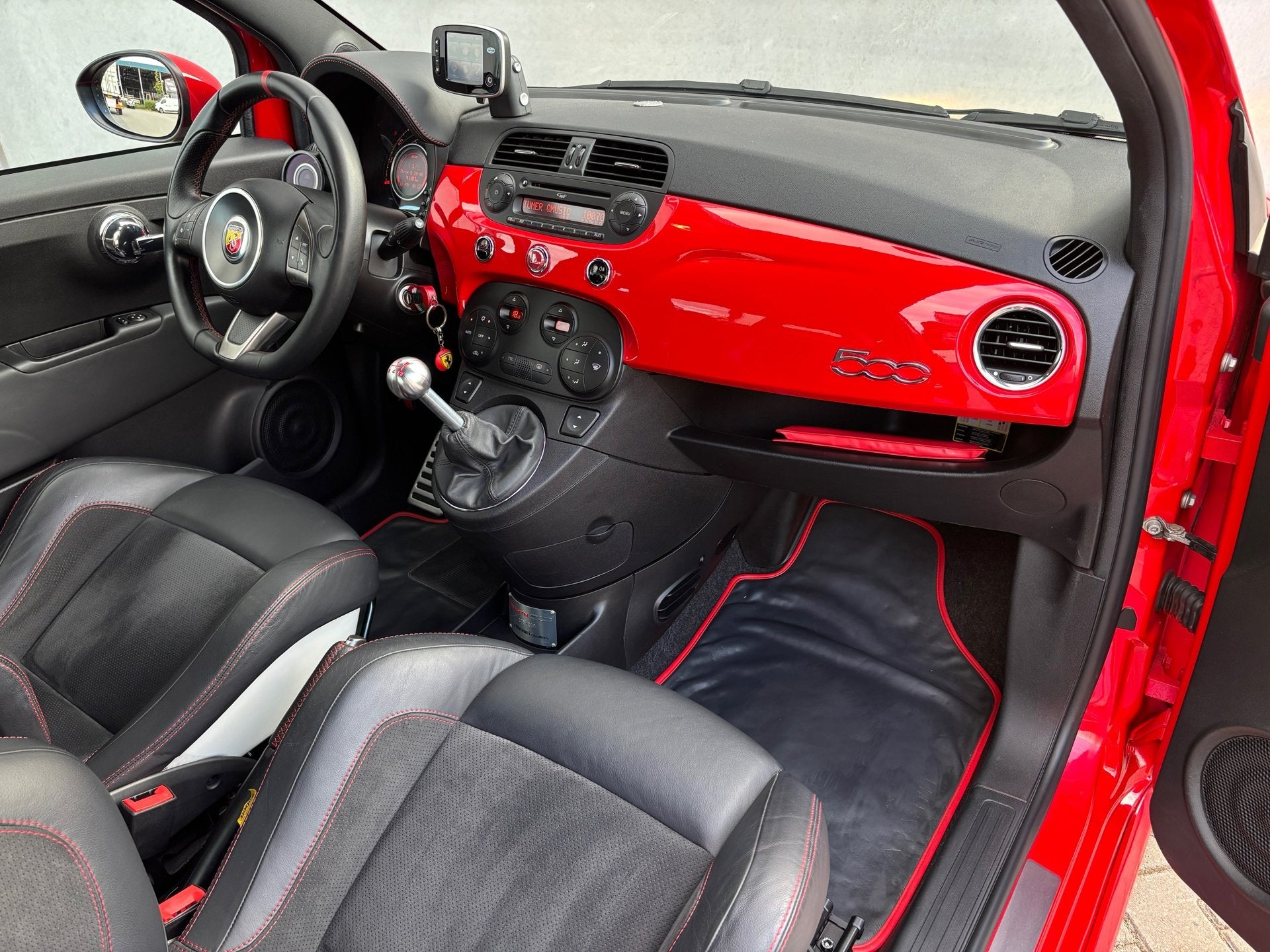 Fiat 500 1.4-16V Abarth Ferrari Dealers Edition no.175/200, Voorwielaandrijving, Euro 5, 15 km/l, Gebruikt