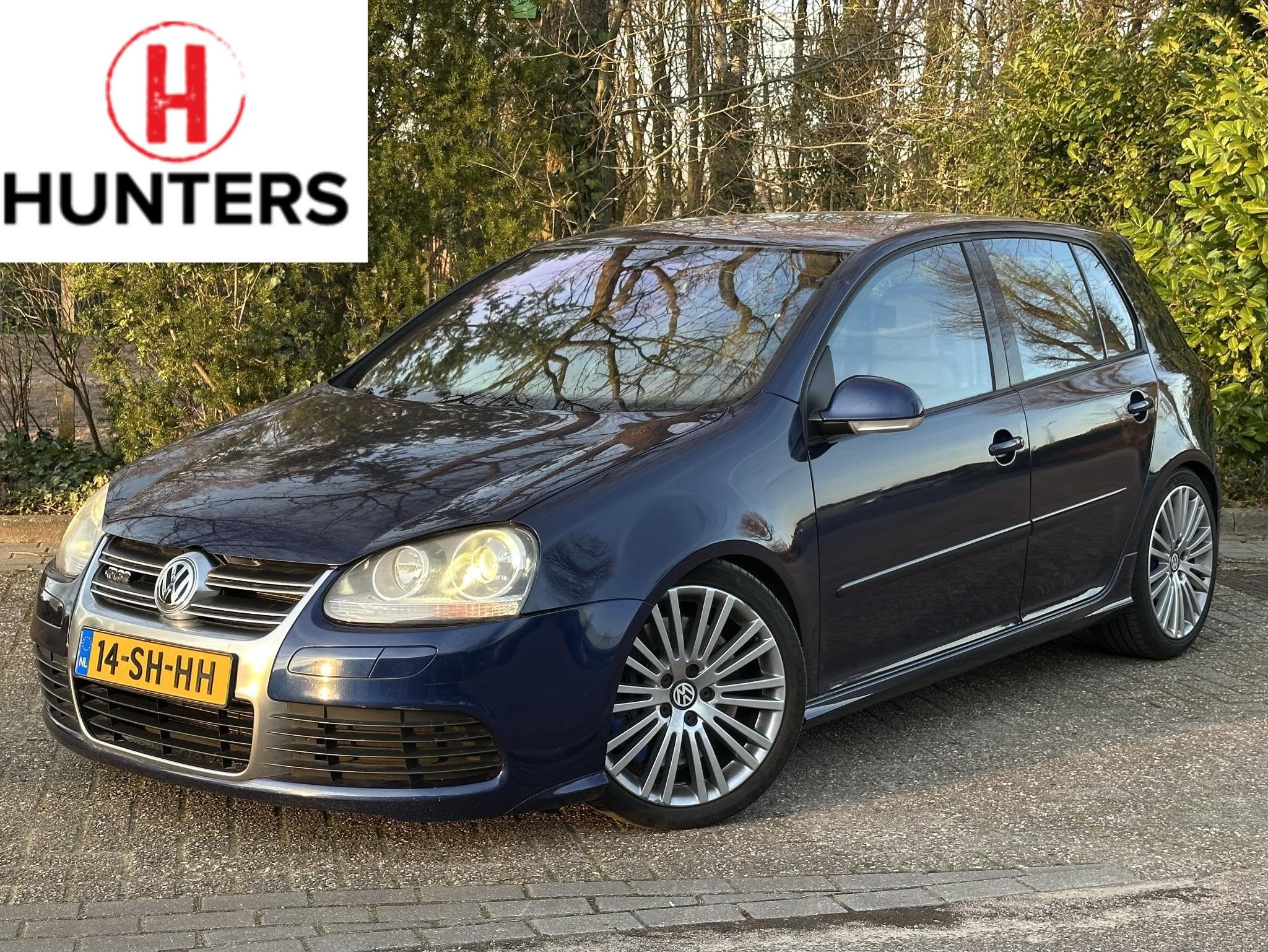 Volkswagen Golf 3.2 R32 | Leder| Nederlandse auto|nieuwe APK, Auto's, Automaat, Gebruikt, Zwart, 3189 cc