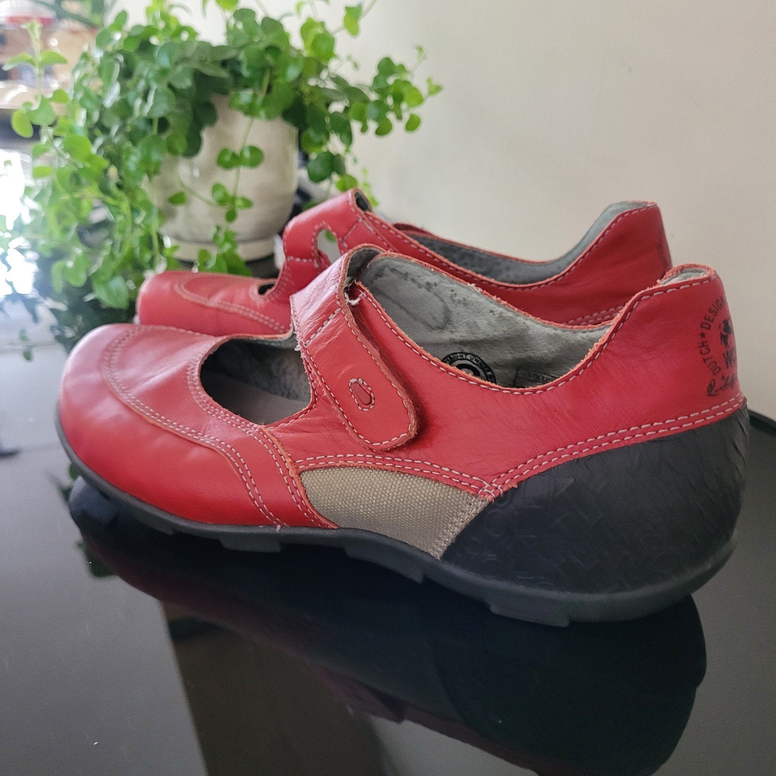 Wolky rode leren instappers - Maat 37, Kleding | Dames, Schoenen, Wolky, Instappers, Ophalen of Verzenden, Gedragen