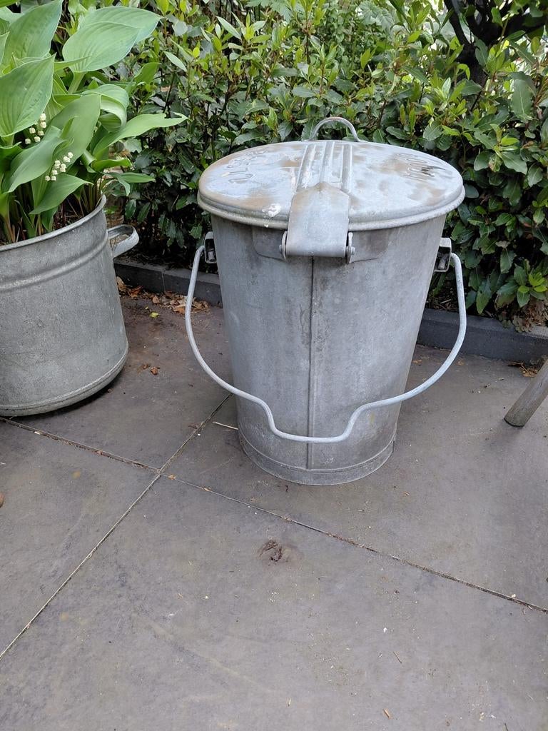 Oude, brocante, zinken, landelijke vuilnisbak, Ophalen, Gebruikt, Minder dan 30 cm, Rond