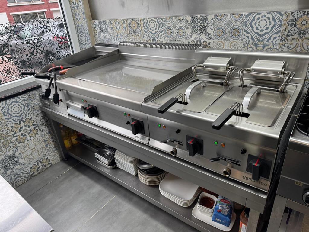 Ter overname aangeboden. Instap klaar horeca eetgelegenheid.