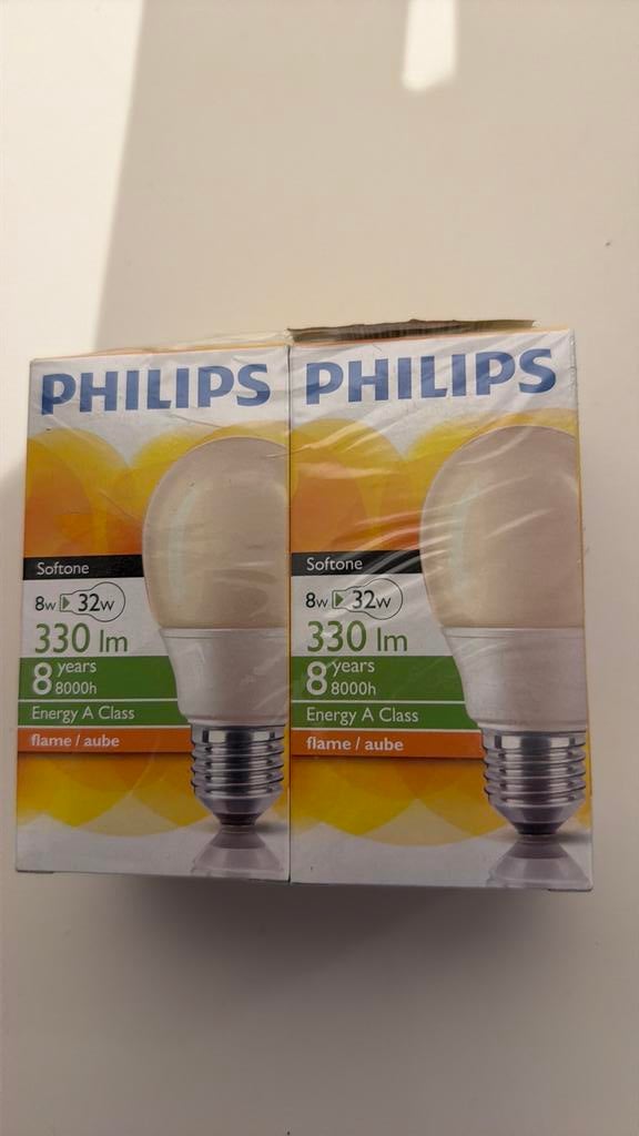 Lamp Philips 8 watt equivalent 32 watt E 27, Ophalen of Verzenden, Nieuw, E27 (groot)