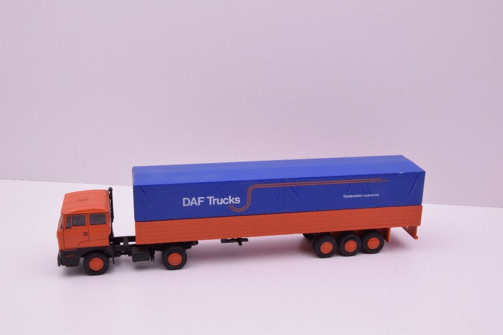 DAF 2800 ati  ''  Onderdelen Express ''  Lion Car, Ophalen of Verzenden, Zo goed als nieuw, Bus of Vrachtwagen, Lion Toys