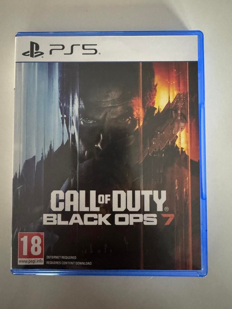 PS 5 Call of Duty black cops 7, Ophalen of Verzenden, Zo goed als nieuw