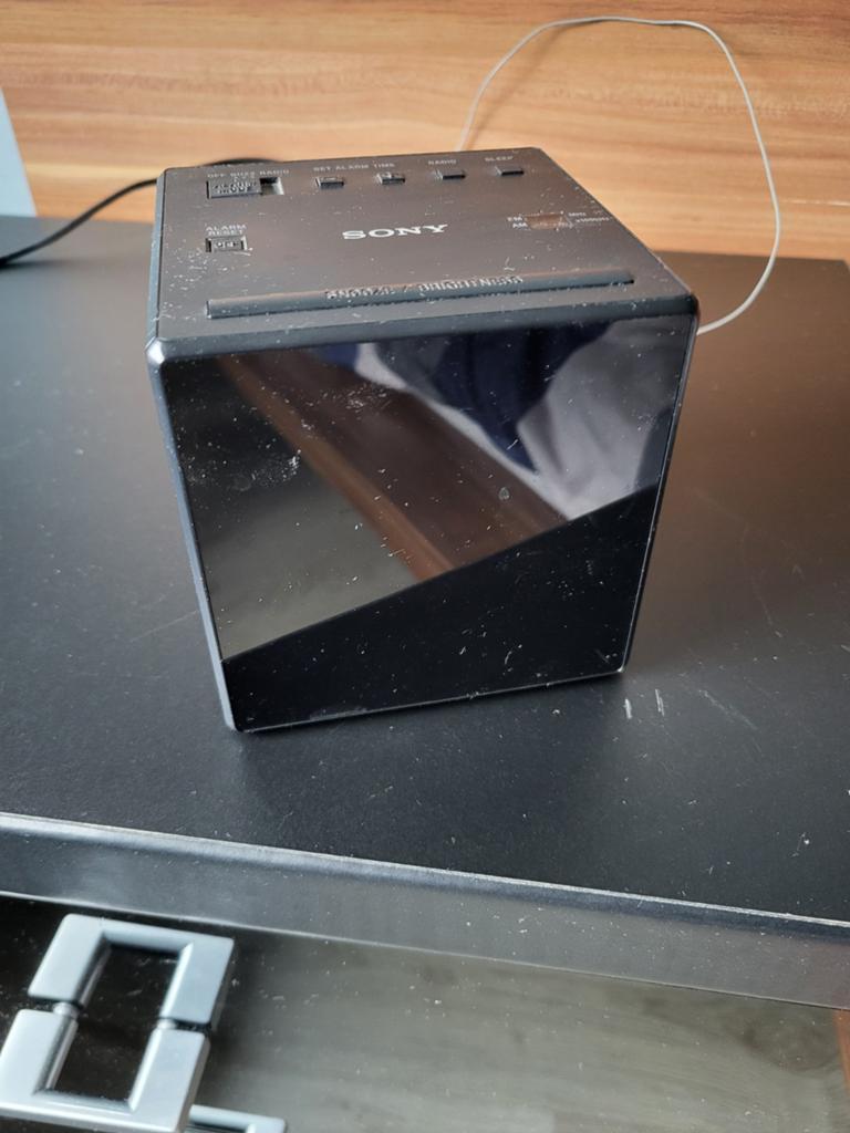 Sony ICF-C1 Wekkerradio - Compact en Betrouwbaar, Ophalen of Verzenden, Gebruikt, Digitaal