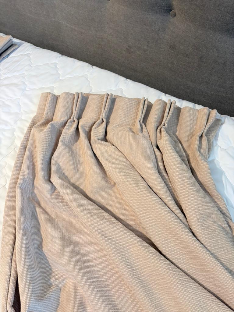 Stoere landelijke gordijnen zandkleur naturel, Ophalen of Verzenden, Zo goed als nieuw, 100 tot 150 cm, 200 cm of meer