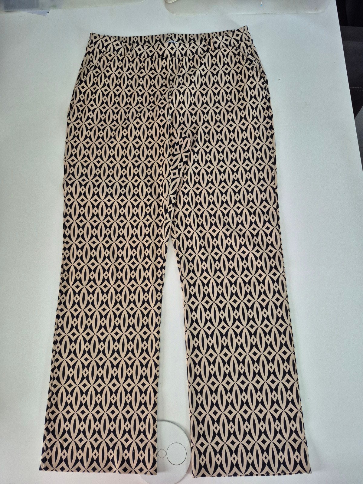 Maicazz Travelstof Broek XL - Beige Zwart Print, Beige, Maat 46/48 (XL) of groter, Ophalen of Verzenden, Lang