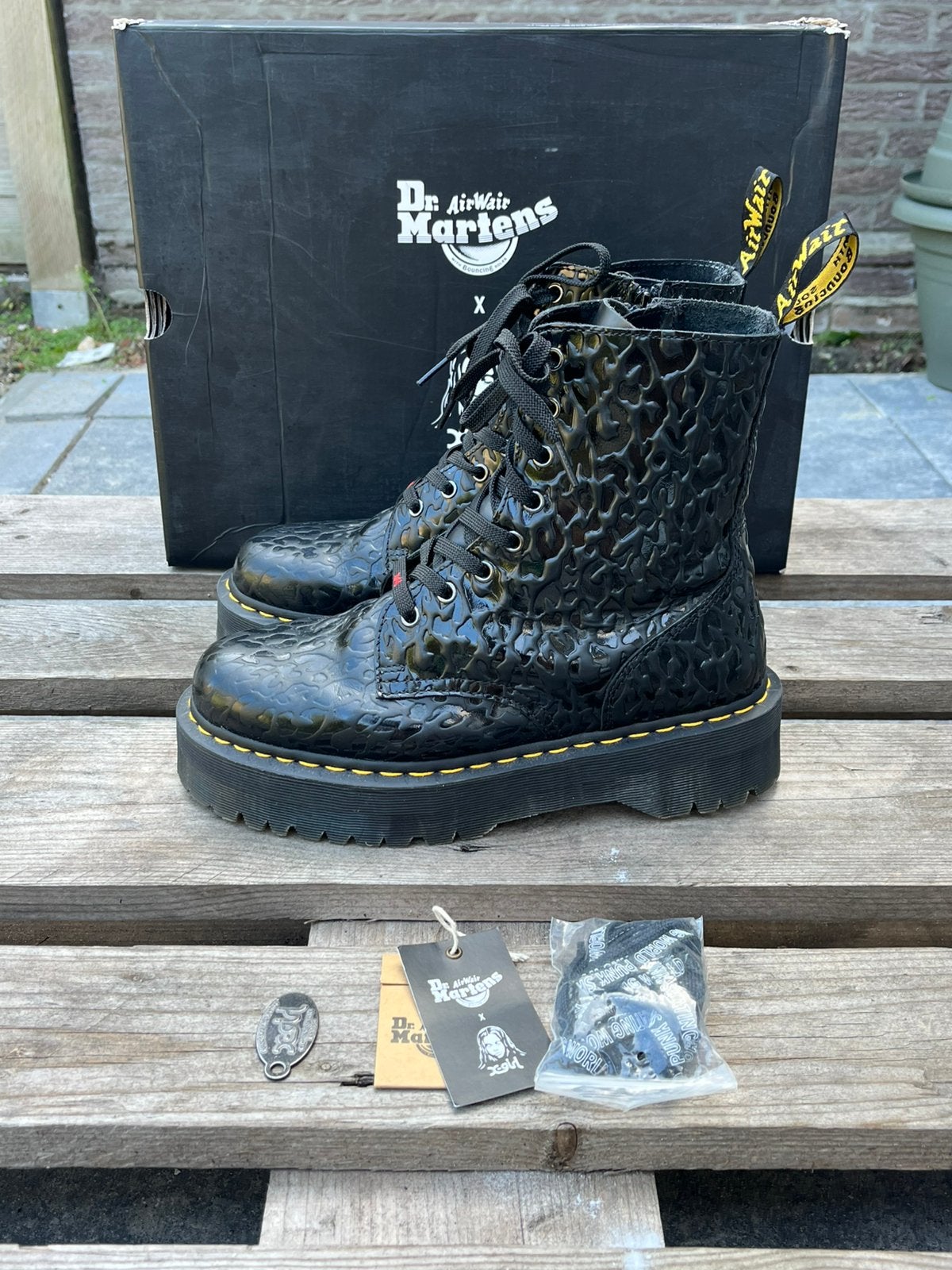 Dr. Martens X-Girl Jadons maat 43 zwart platform, Zwart, Lage of Enkellaarzen, Ophalen of Verzenden, Gedragen
