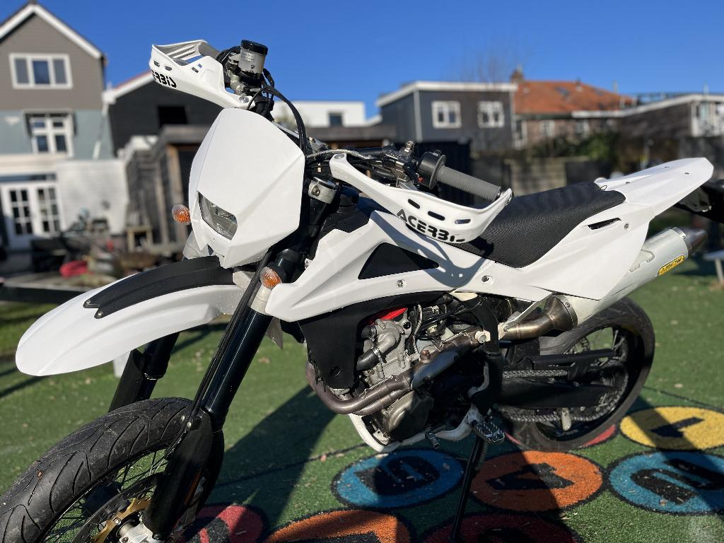 Husqvarna SMR 510 (2008) A2 Supermoto, Sportuitlaat, Gebruikt, Particulier, Minimaal motorrijbewijs A2