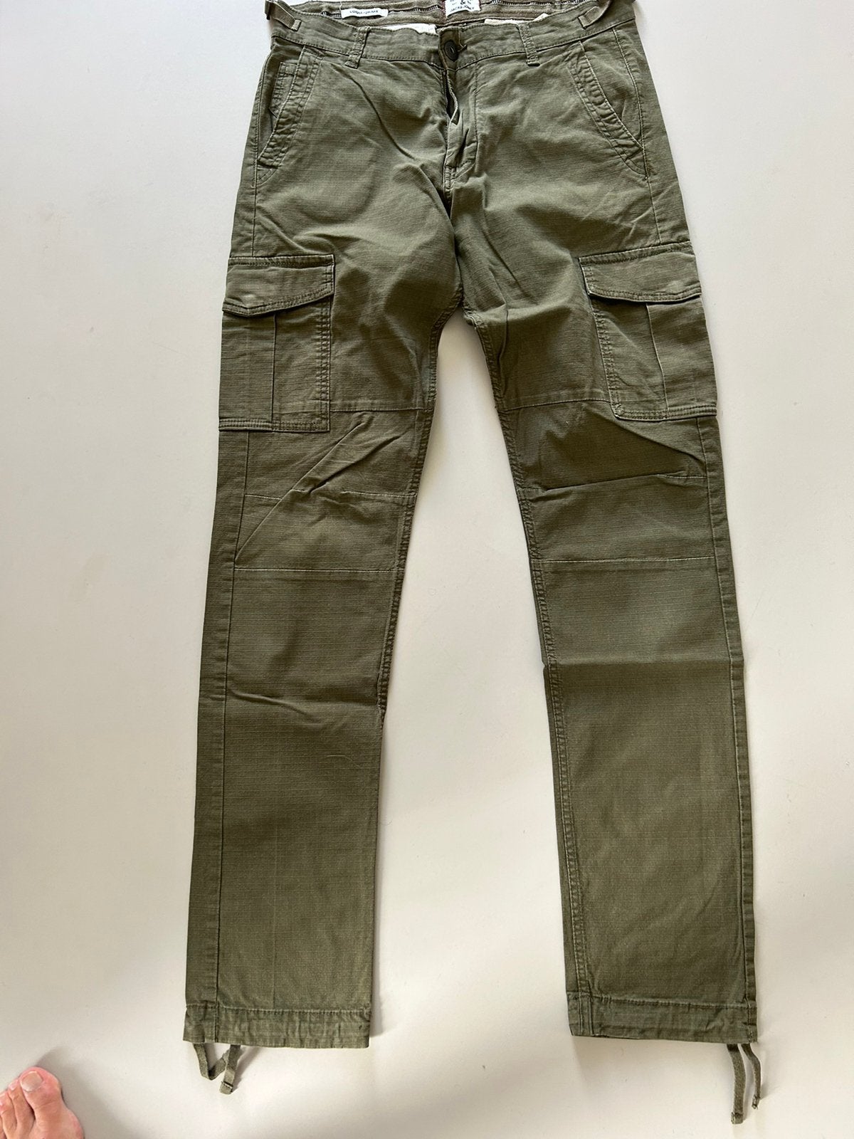 Jack & Jones cargo pantalon type Loose/Drake maat 29x36, Kleding | Heren, Overige maten, Ophalen of Verzenden, Zo goed als nieuw