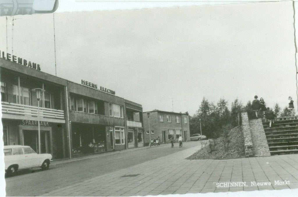 Schinnen; Nieuwe Markt - niet gelopen., Verzenden, Ongelopen, Limburg