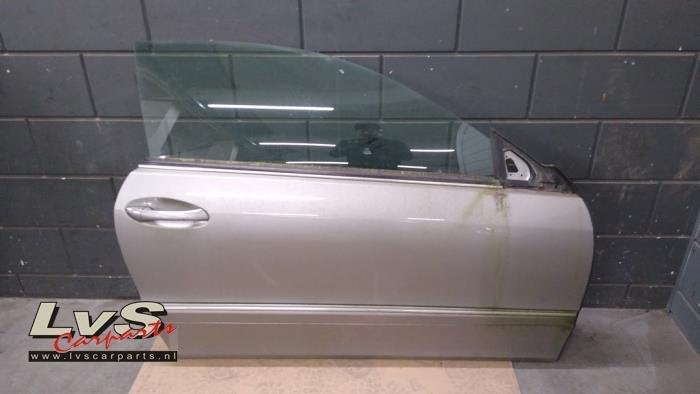 Portier 2Deurs rechts van een Mercedes CLK (723), Gebruikt, -, Deur, Ophalen of Verzenden