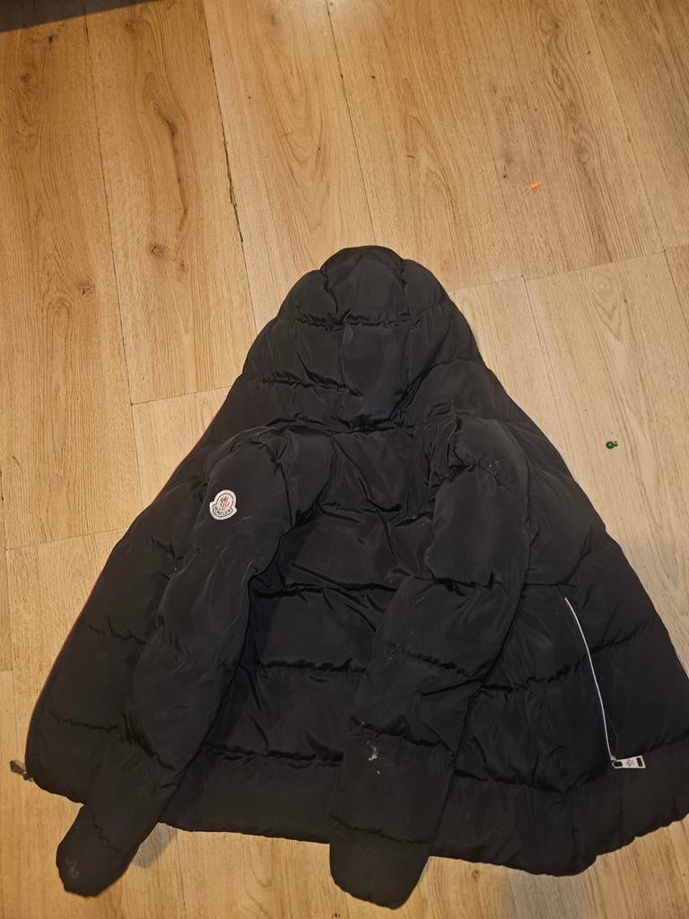 Moncler jas maat 140, Kinderen en Baby's, Ophalen of Verzenden, Zo goed als nieuw, Jongen, Jas