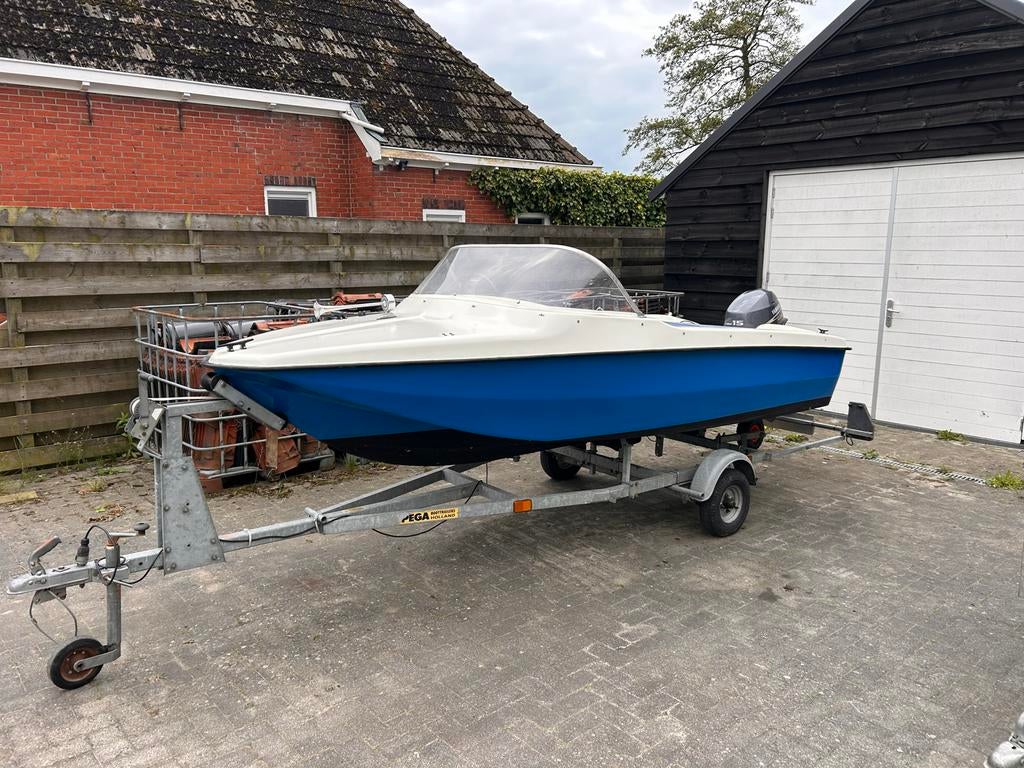 Speedboot met 15pk Yamaha motor en trailer, Watersport en Boten, Speedboten, Ophalen, Overige merken, Zo goed als nieuw, Minder dan 70 pk